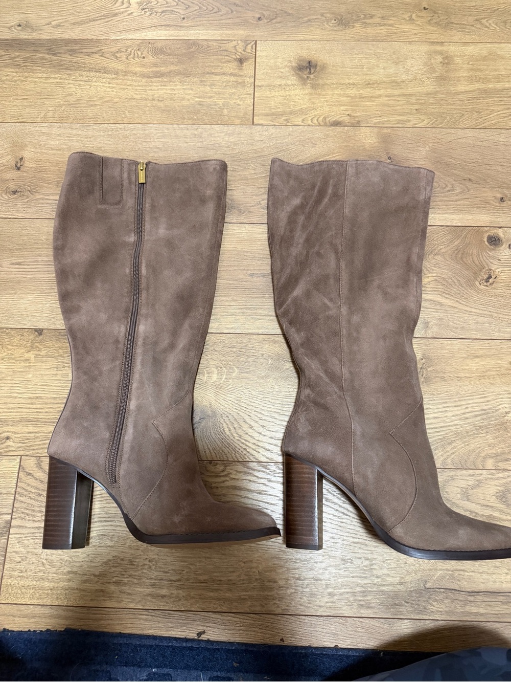 Vince Camuto Taupe Suede WIDE Calf Block Heel Boots NWOT
